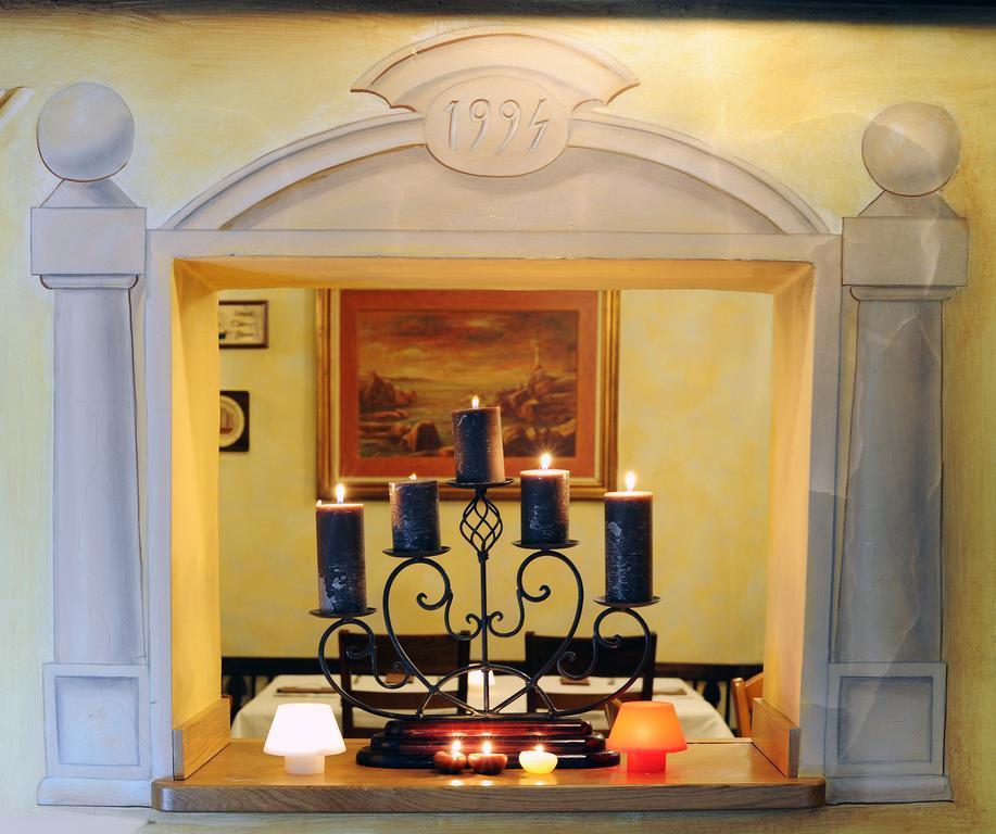 Garni Hotel Azur Ljubljana Extérieur photo